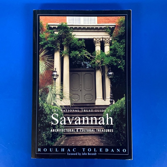 The National Trust Guide to Savannah: Architectural & Cultural Treasures - Picture 1 of 8